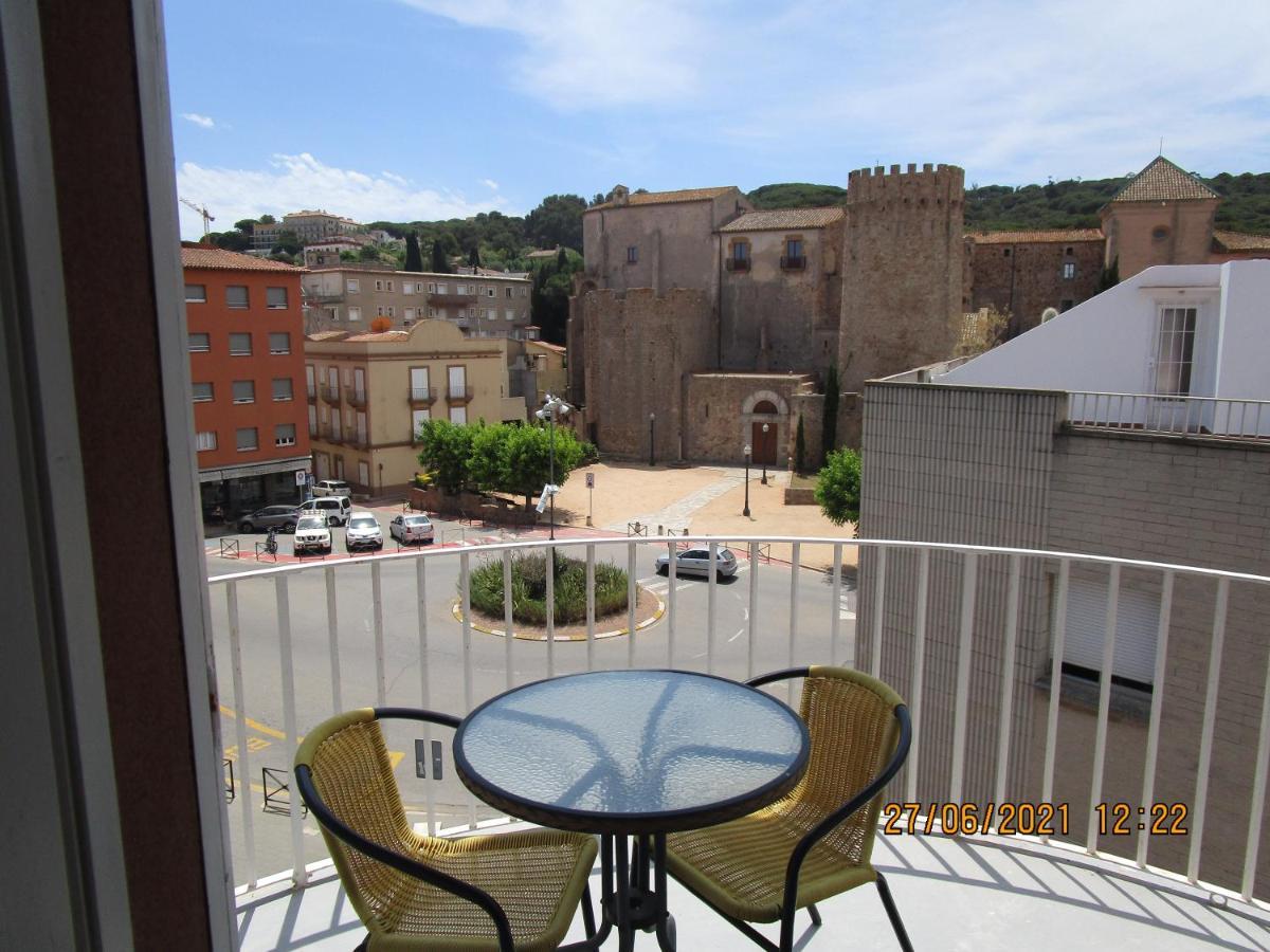 Hotel Apartaments Gesoria Porta Ferrada Sant Feliu de Guíxols Exterior foto