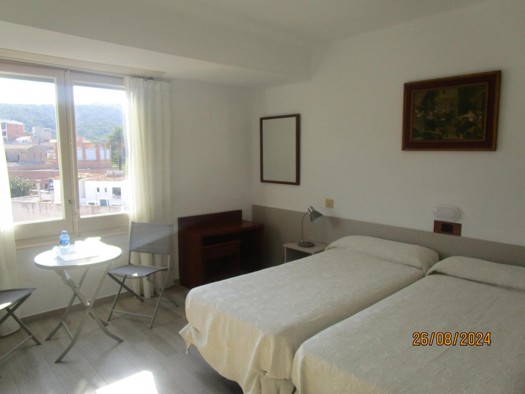 Hotel Apartaments Gesoria Porta Ferrada Sant Feliu de Guíxols Exterior foto