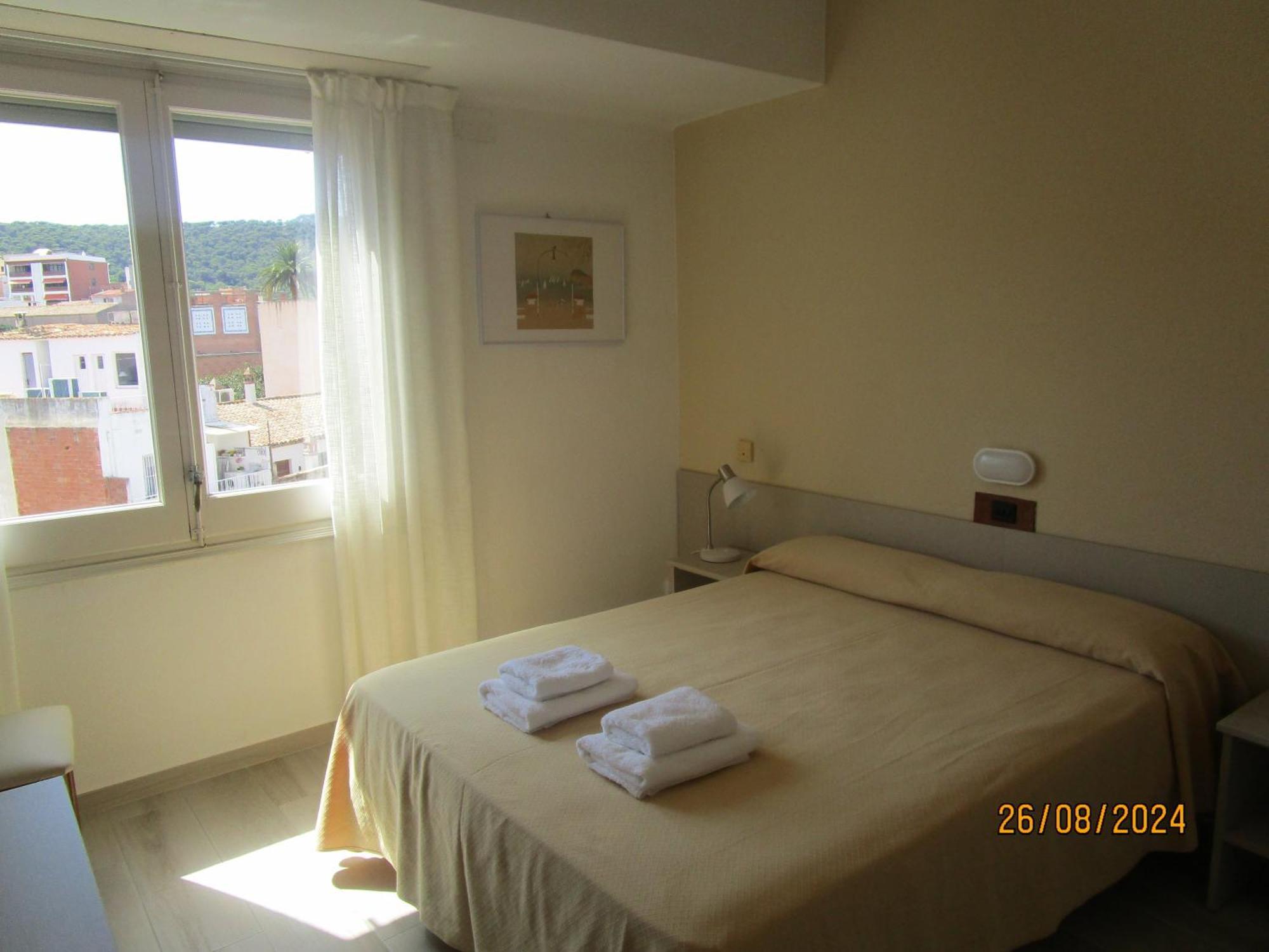 Hotel Apartaments Gesoria Porta Ferrada Sant Feliu de Guíxols Exterior foto