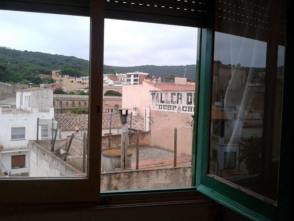 Hotel Apartaments Gesoria Porta Ferrada Sant Feliu de Guíxols Exterior foto